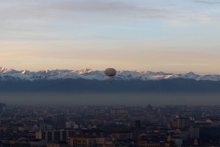 Torino sotto cappa di smog