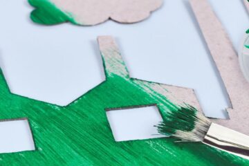 Nascondere la realtà dietro un’immagine ecologica. Ecco come riconoscere le aziende che praticano “greenwashing”.